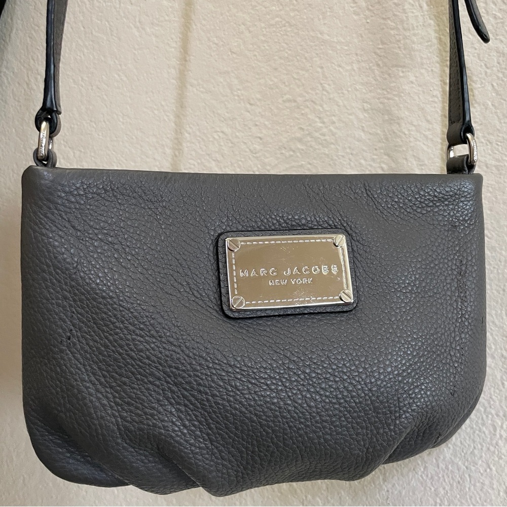 MARC JACOBS New York Classic Q Percy Crossbody Mini Bag
